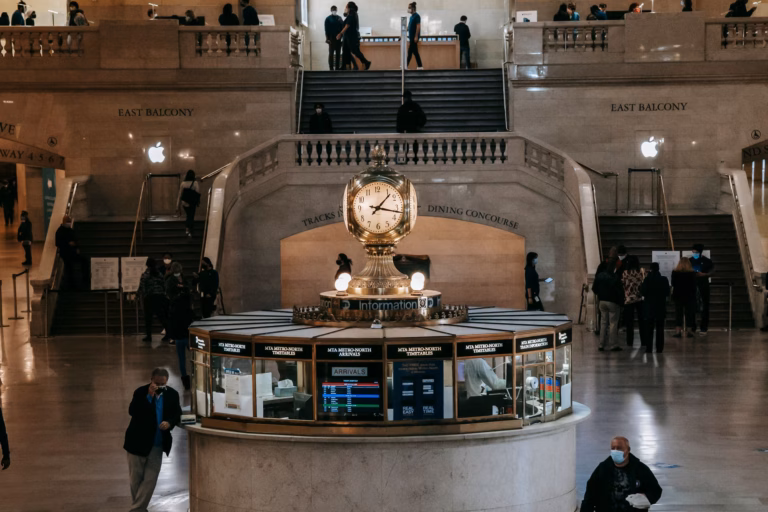Sous serment face à la justice locale : le jour où New York a fait trembler les géants de l'IA